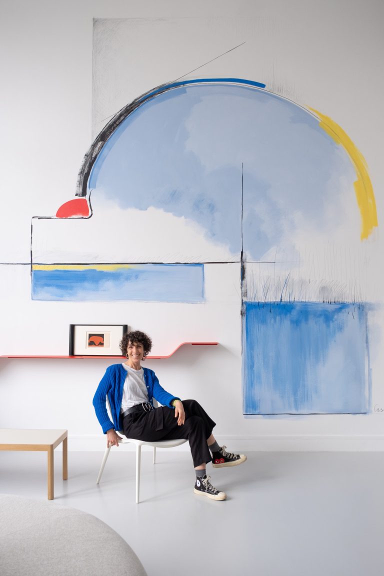 mural-galerie—fresque-lignes-abstraites-portrait-cyrielle-cassese