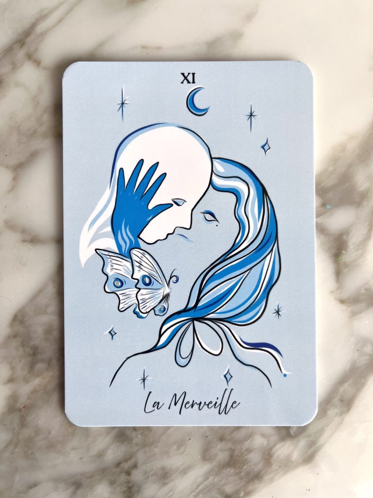 mural-galerie-arcanes-infinies-tarot-divinatoire-cartes-merveille
